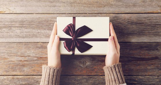 The Do’s and Don’ts of Season's Greeting Emails